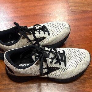 Brooks Cream and Black Athletic Shoes